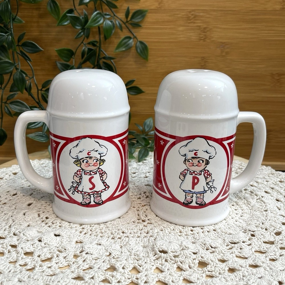 Vintage Campbells Soup Kids Salt and Pepper Shakers Mug Beer Stein Style Set Red